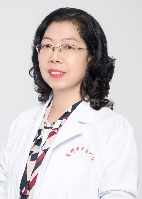 临床以西医辨病、中医辨证的思路诊治疾病，擅长诊治内科、妇科、儿科、老年科等常见疾病及疑难杂症